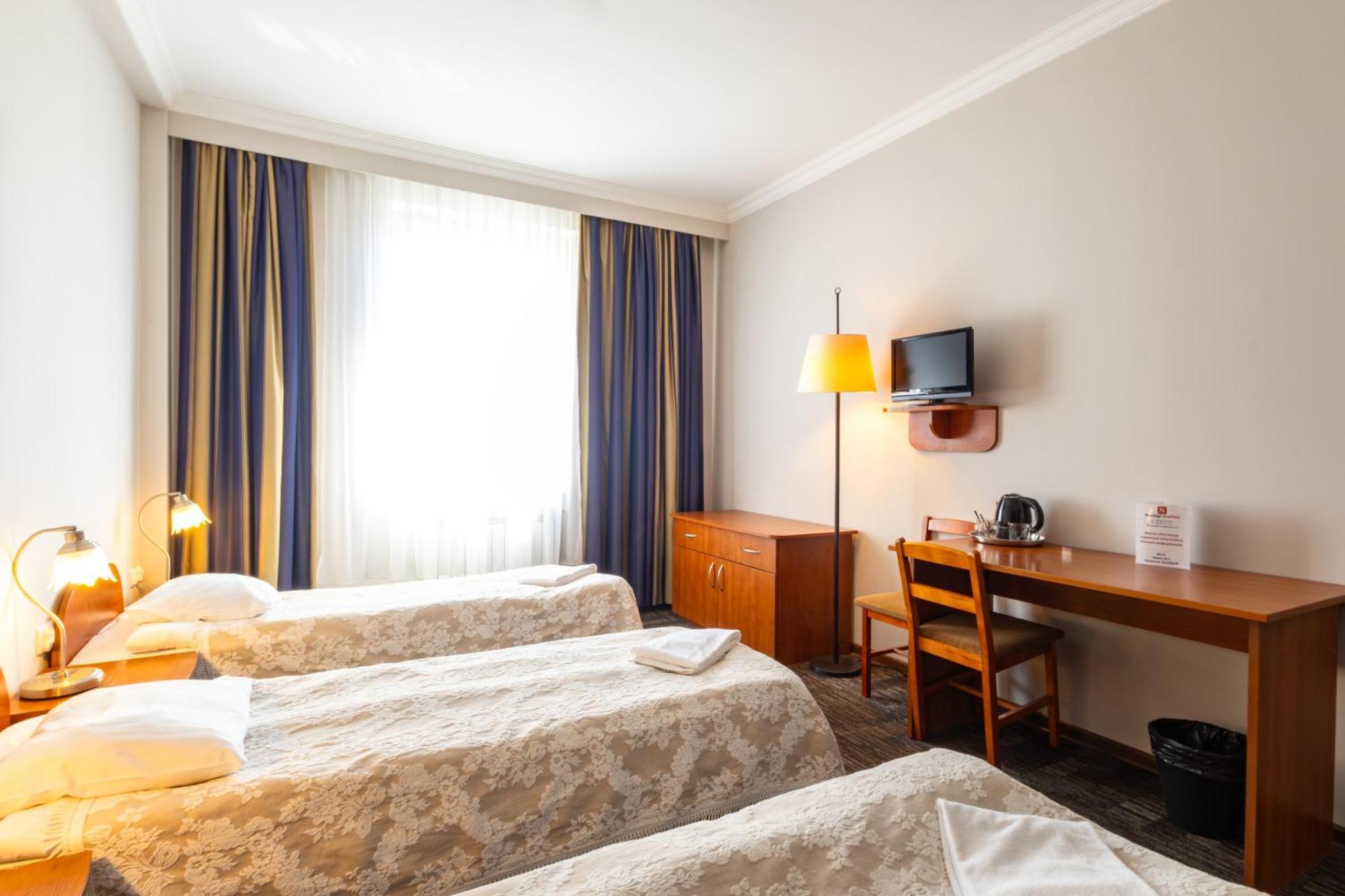 Noclegi Stadion Bed & Breakfast Warsaw Luaran gambar