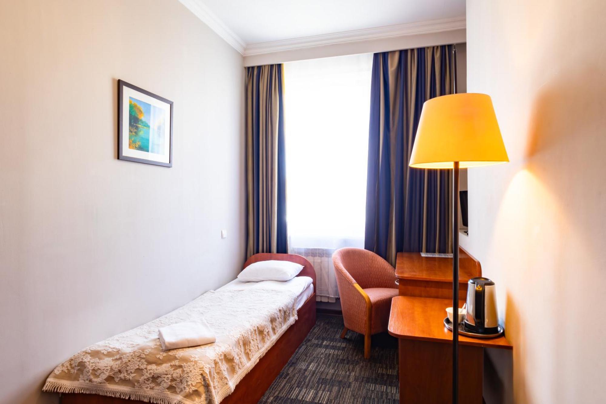 Noclegi Stadion Bed & Breakfast Warsaw Luaran gambar