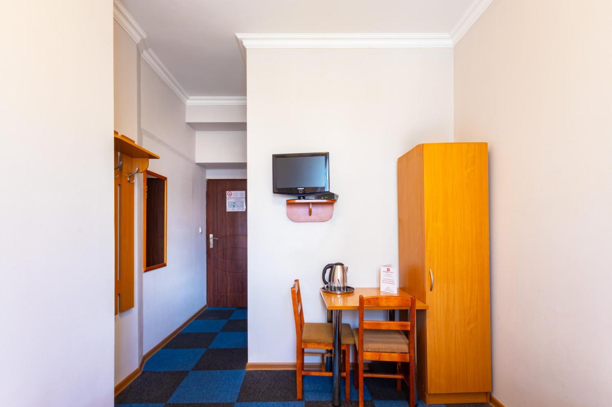 Noclegi Stadion Bed & Breakfast Warsaw Luaran gambar