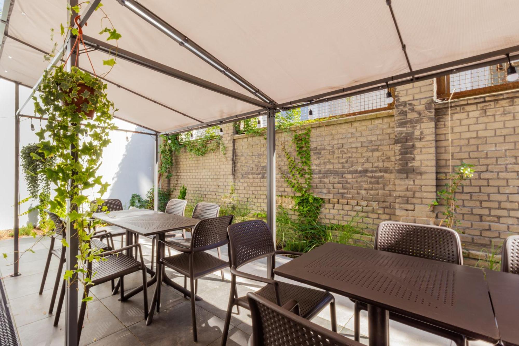 Noclegi Stadion Bed & Breakfast Warsaw Luaran gambar