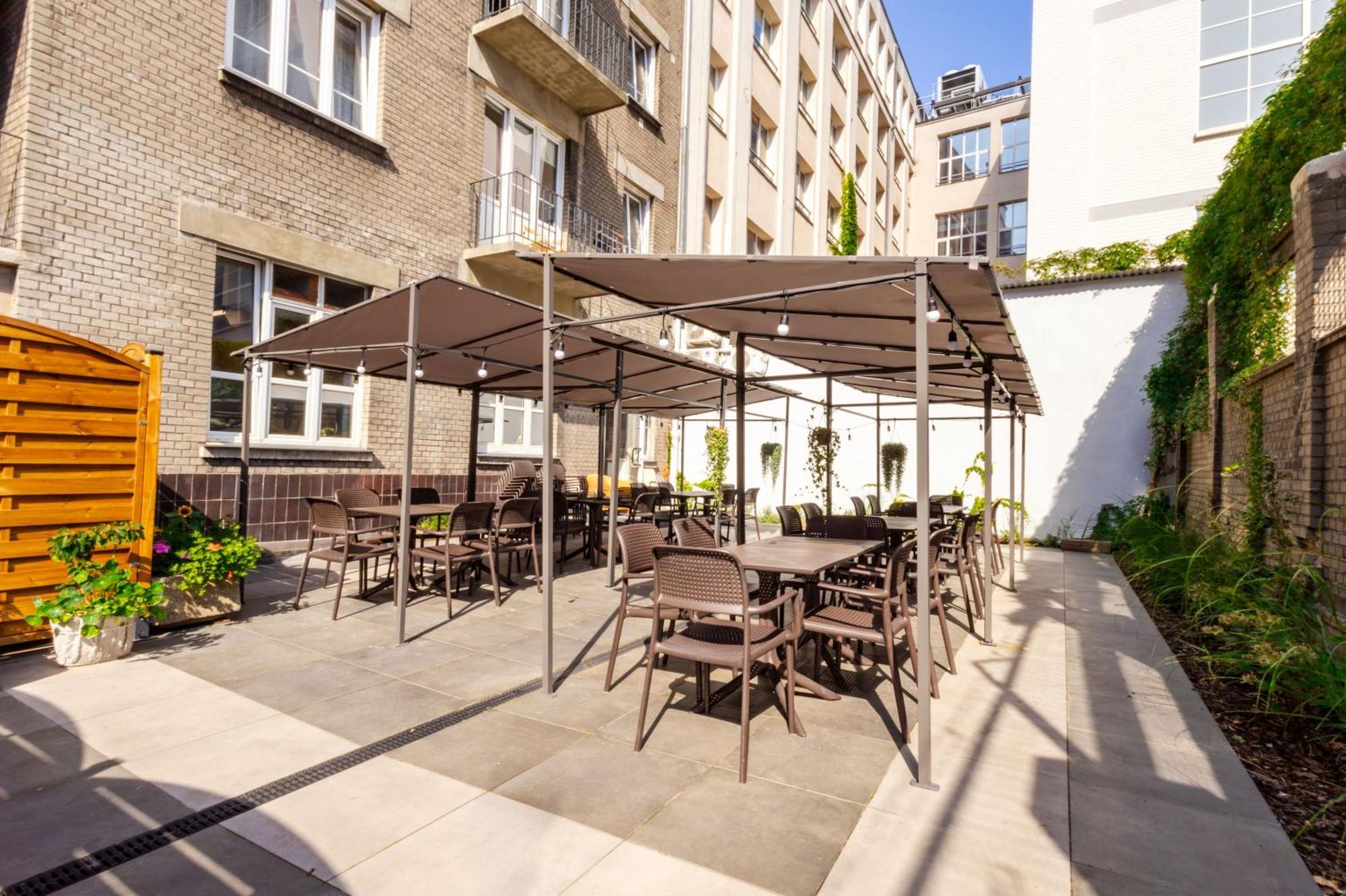 Noclegi Stadion Bed & Breakfast Warsaw Luaran gambar