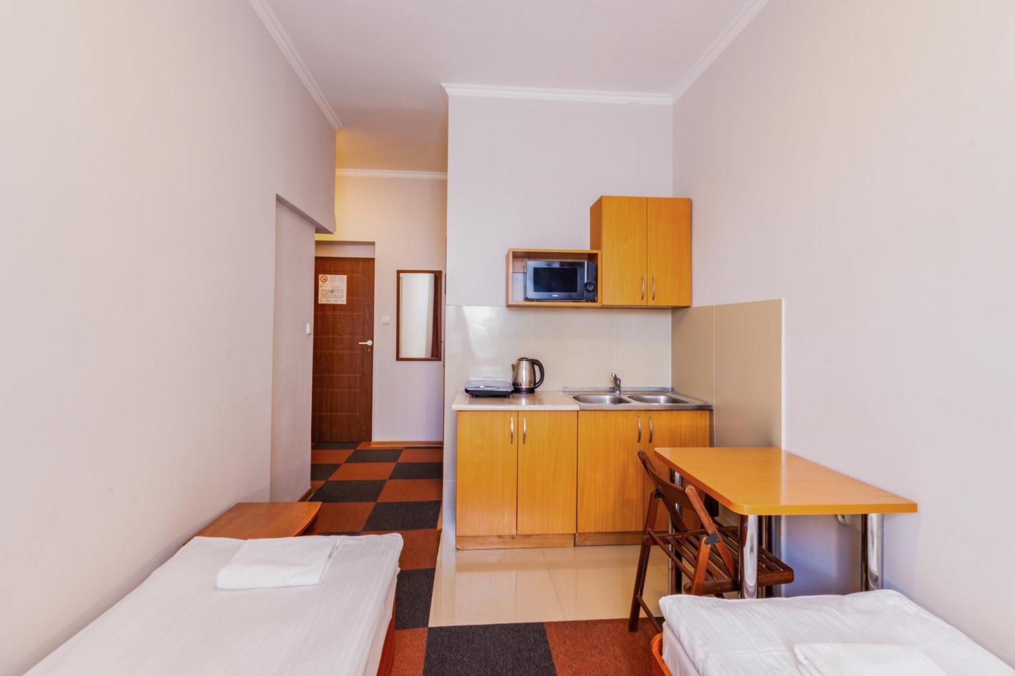 Noclegi Stadion Bed & Breakfast Warsaw Luaran gambar