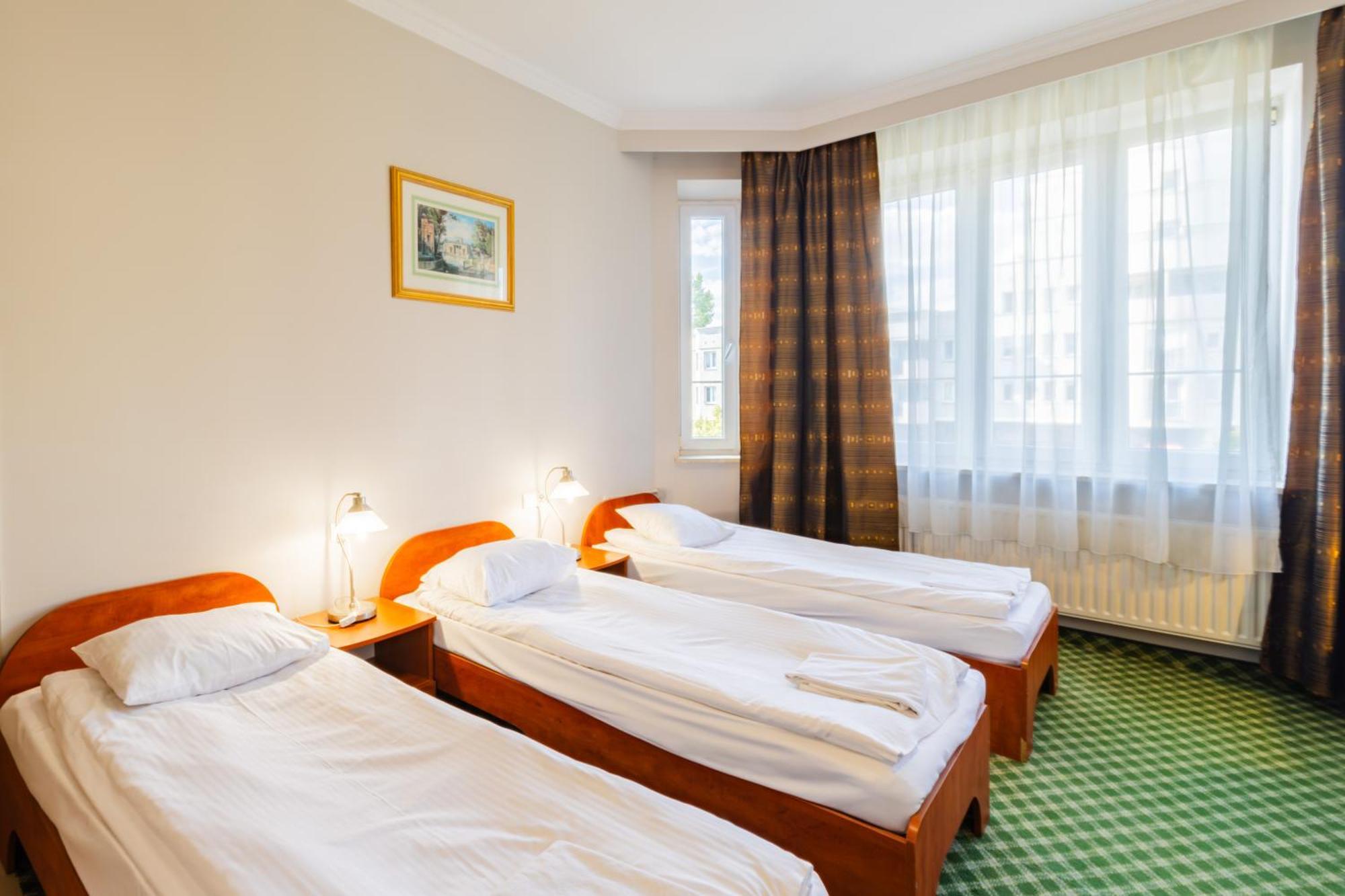Noclegi Stadion Bed & Breakfast Warsaw Luaran gambar